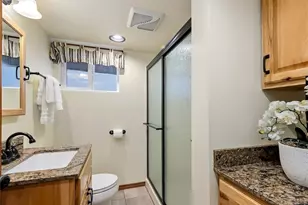 1108 NE 106th St, Seattle, WA 98125 - Photo 34