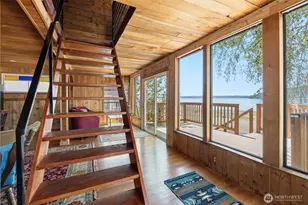 28243 Manzanita Beach Rd SW, Vashon, WA 98070 - Photo 10