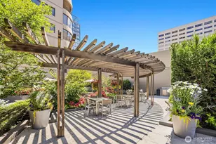 1301 Spring St, Seattle, WA 98104 - Photo 24