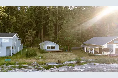 1982 Madrona Way, Coupeville, WA 98239 - Photo 32
