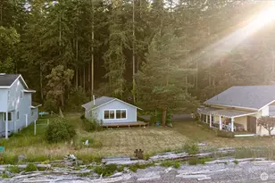 1982 Madrona Way, Coupeville, WA 98239 - Photo 32