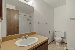 2706 164th Pl SE, Bothell, WA 98012 - Photo 16