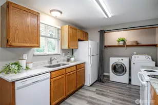 14909 10th Ave Ct S, Spanaway, WA 98387 - Photo 10