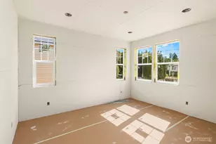 12511 NE 94th St, Kirkland, WA 98033 - Photo 14