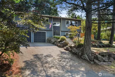 6435 NE 198th Street, Kenmore, WA 98028 - Photo 2