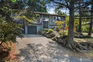 6435 NE 198th St, Kenmore, WA 98028 - Photo 2