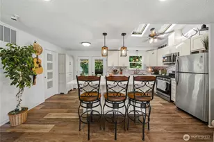 21709 121st St Ct E, Bonney Lake, WA 98391 - Photo 8