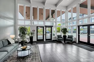 2501 Canterbury Ln E, Seattle, WA 98112 - Photo 30