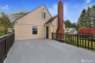 6203 39th Avenue NE, Seattle, WA 98115 - Photo 16