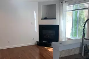 2315 43rd Ave E, Seattle, WA 98112 - Photo 8
