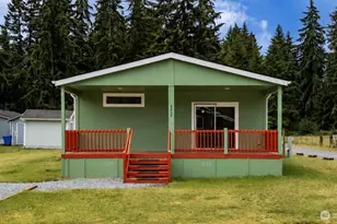 8804 226th St E, Graham, WA 98338 - Photo 2
