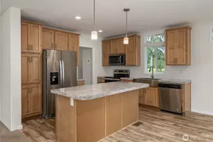 8804 226th St E, Graham, WA 98338 - Photo 8