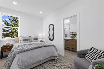 6546 D Latona Avenue NE, Seattle, WA 98115 - Photo 14