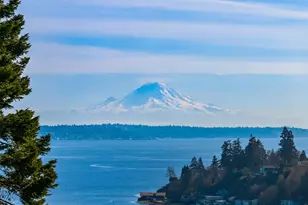 12168 Sunrise Drive NE, Bainbridge Island, WA 98110 - Photo 12