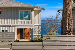 12168 Sunrise Drive NE, Bainbridge Island, WA 98110 - Photo 40