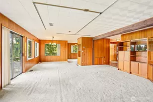 21417 Snag Island Dr E, Lake Tapps, WA 98391 - Photo 8