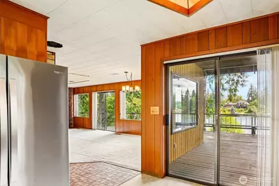 21417 Snag Island Drive E, Lake Tapps, WA 98391 - Photo 12