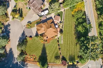 22424 243rd Place SE, Maple Valley, WA 98038 - Photo 2