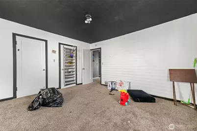 422 W 3rd Street, Aberdeen, WA 98520 - Photo 12