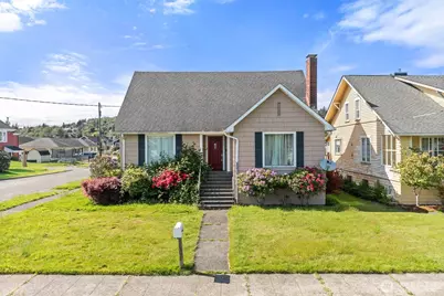 422 W 3rd Street, Aberdeen, WA 98520 - Photo 1