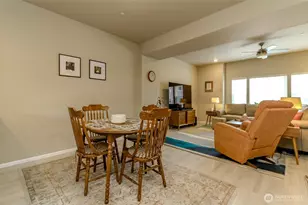 17531 110th Ave E, Puyallup, WA 98374 - Photo 12