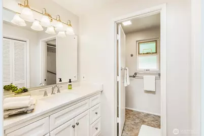 17529 93rd Avenue NE, Bothell, WA 98011 - Photo 20