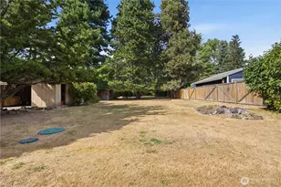 8825 36th St W, University Place, WA 98466 - Photo 14