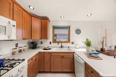 12505 45th Avenue SE, Everett, WA 98208 - Photo 4
