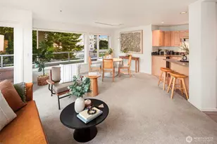 4528 8th Ave NE, Seattle, WA 98105 - Photo 6