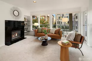 4528 8th Ave NE, Seattle, WA 98105 - Photo 4