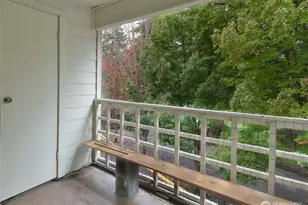 700 N 160th St, Shoreline, WA 98133 - Photo 6
