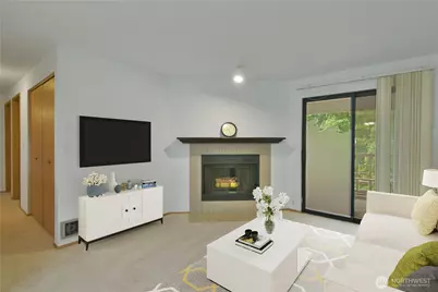 700 N 160th Street #A314, Shoreline, WA 98133 - Photo 2