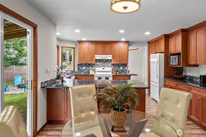 9125 Zircon Drive SW, Lakewood, WA 98498 - Photo 6