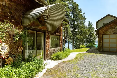 1975 North Bluff Road, Coupeville, WA 98239 - Photo 24