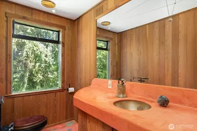 1975 North Bluff Road, Coupeville, WA 98239 - Photo 14