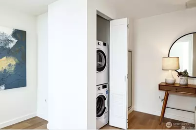 450 S Main Street #809, Seattle, WA 98104 - Photo 18