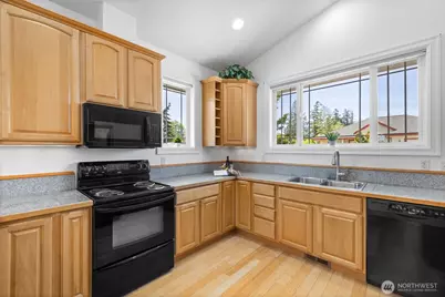646 W Summer Breeze Lane, Sequim, WA 98382 - Photo 6