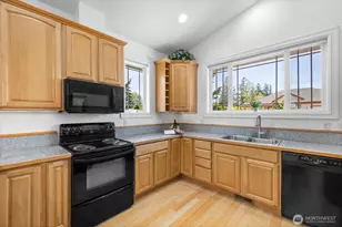 646 W Summer Breeze Ln, Sequim, WA 98382 - Photo 6