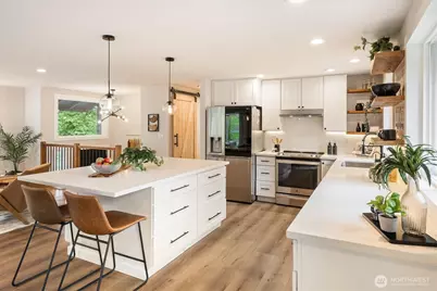 18403 77th Street E, Bonney Lake, WA 98391 - Photo 12