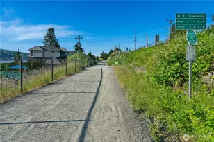 1203 N 36th St, Renton, WA 98056 - Photo 34