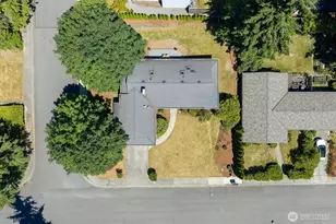 14004 SE 20th St, Bellevue, WA 98007 - Photo 34