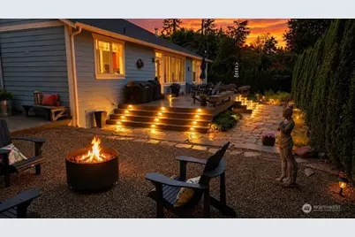 208 Lilly Lane, Mount Vernon, WA 98274 - Photo 6