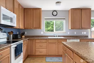 5300 Timber Ridge Dr, Mount Vernon, WA 98273 - Photo 14