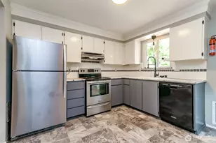9211 S J St, Tacoma, WA 98444 - Photo 14