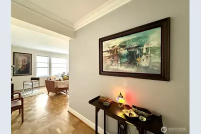 1017 Minor Avenue #702, Seattle, WA 98104 - Photo 6