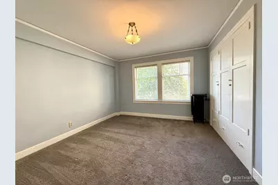 1017 Minor Avenue #702, Seattle, WA 98104 - Photo 16