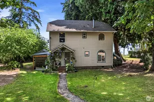 11209 Riviera Dr, Anderson Island, WA 98303 - Photo 2