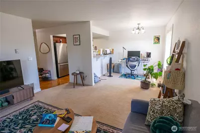 14010 SE 6th Street #24, Bellevue, WA 98007 - Photo 6