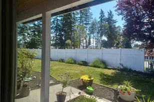 317 Teresa St, Camano Island, WA 98282 - Photo 20