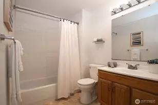20322 33rd Ave W, Lynnwood, WA 98036 - Photo 16